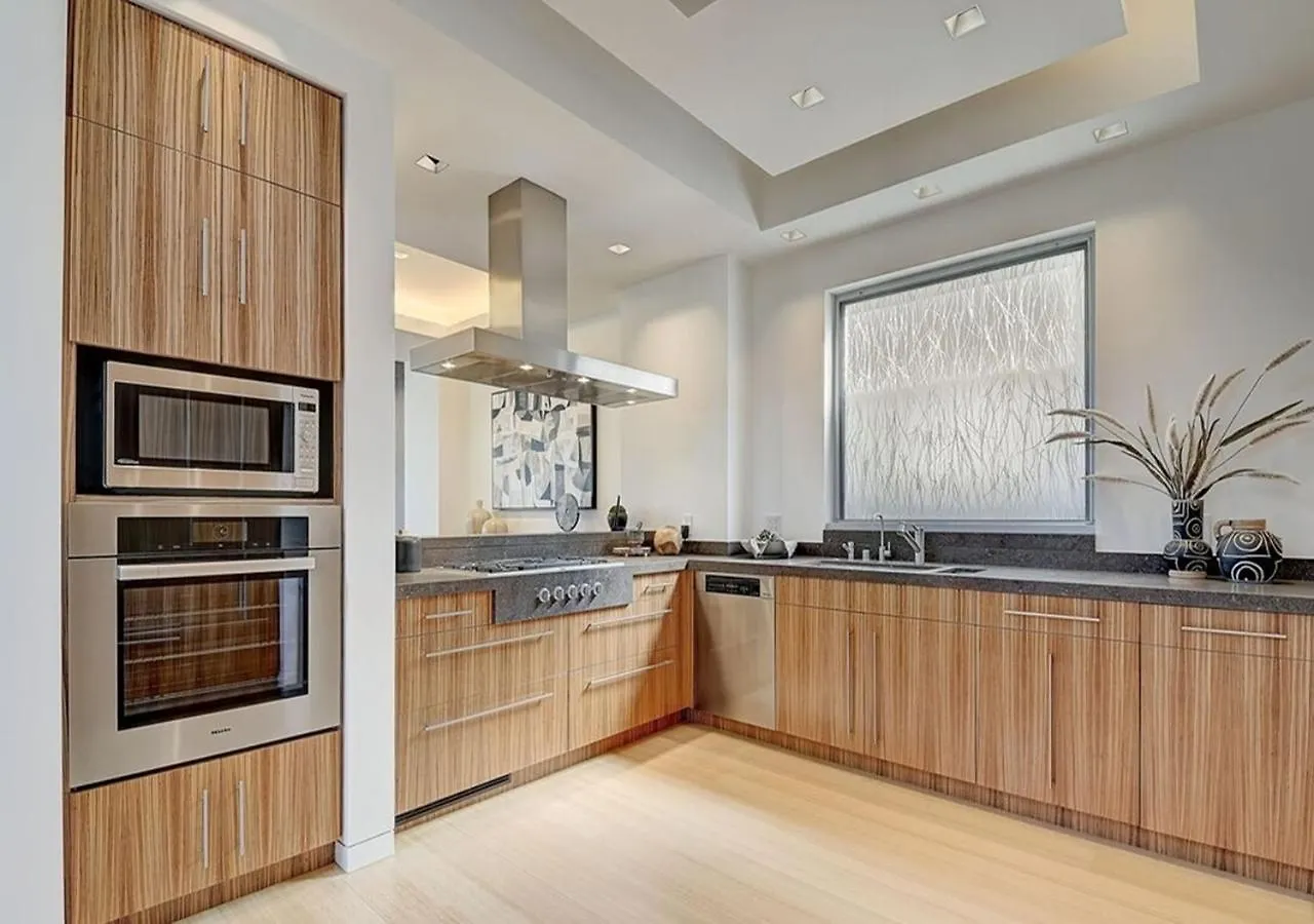 Apartment Gorgeous Three Bedroom Versatile Home Los Angeles